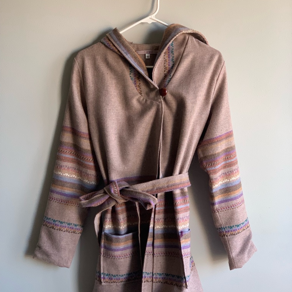 Boho Chic Festival Hooded Woven Jacket - Picture 2 of 6